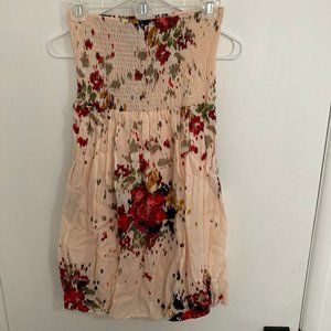 ♡Dept Pixelated Roses Print Dress Size M♡